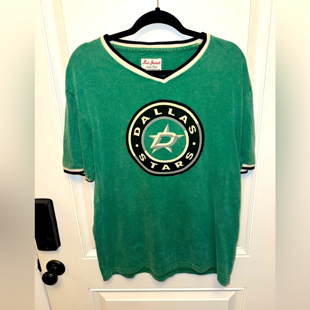 Dallas stars red jacket men’s tee shirt